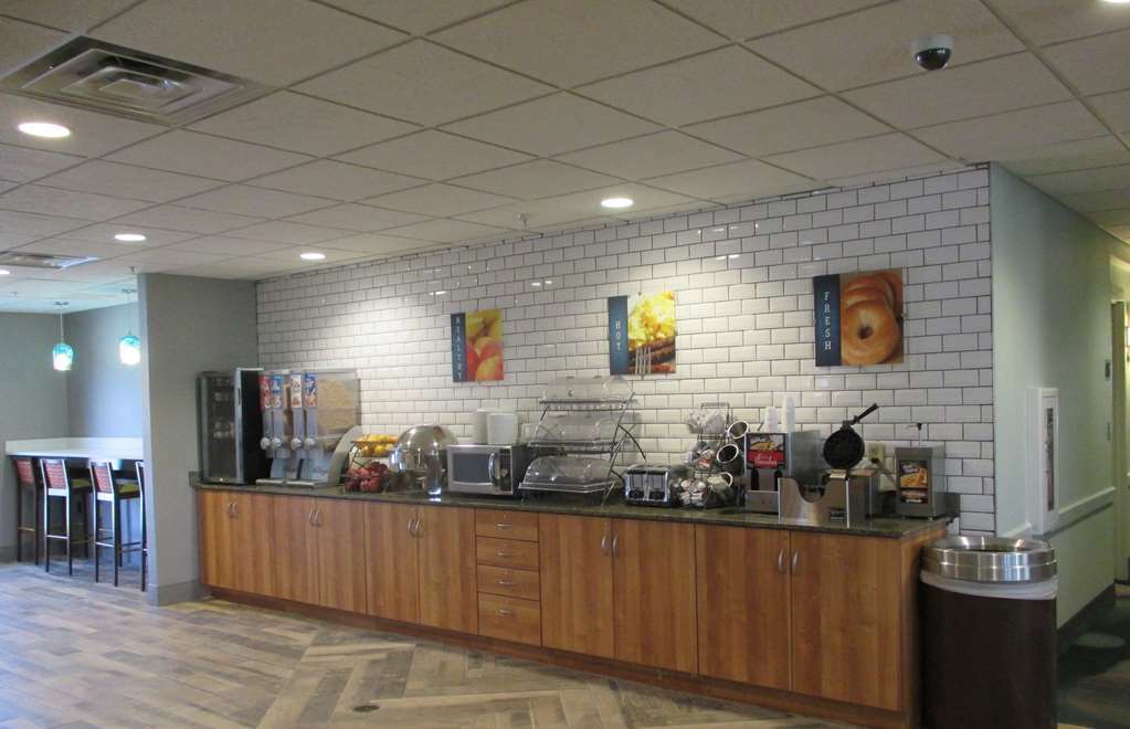Best Western Plus Harrisburg Mechanicsburg Enola Restaurant photo